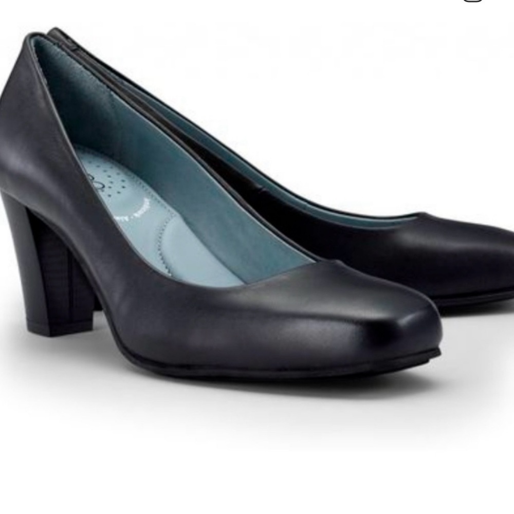 Black Skypro heels